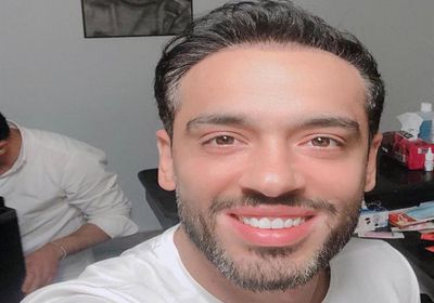 رامي جمال يهنئ عمرو دياب وتامر عاشور على أول تعاون لهما في "من العشم"