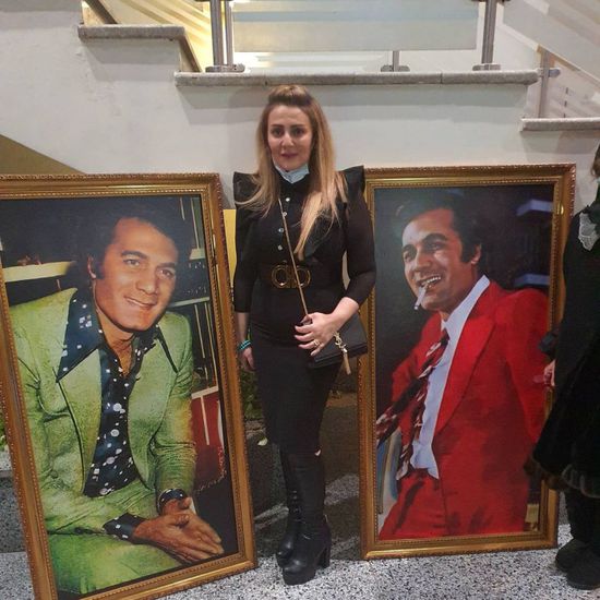 رانيا محمود ياسين تطلب من جمهورها الدعاء لها