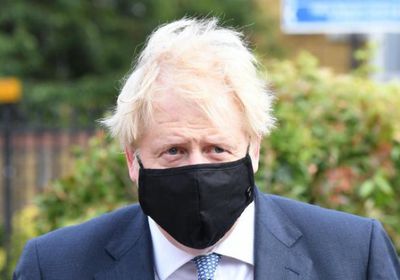 بريطانيا.. جونسون يفرض قيود كورونا من المستوى الرابع