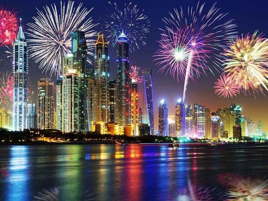  دبي ترفع استعداداتها لاستقبال احتفالات رأس السنة