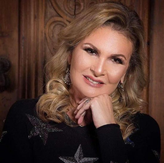 بعد إصابتها بكورونا.. يسرا تكشف تطورات حالتها الصحية