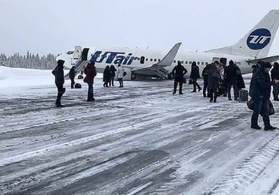 موسكو تلغي وتؤجل 150 رحلة جوية بسبب الأمطار الجليدية