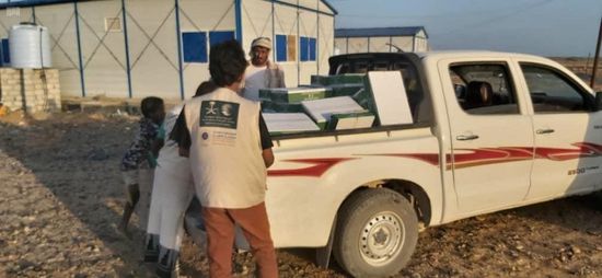 1000 أسرة تتلقى مساعدات غذائية في سيحوت