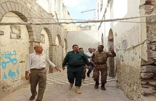 إخلاء مبنى "التربية" في صيرة من مقتحميه