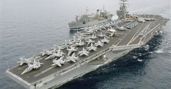حاملة طائرات أمريكية تغادر منطقة الشرق الأوسط