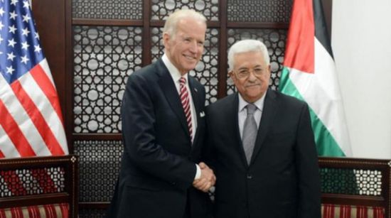 الرئيس الفلسطيني يتطلع للعمل مع بايدن الفترة المقبلة