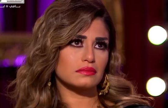 منة فضالي تقدم العزاء لصلاح عبدالله في وفاة شقيقه الأصغر