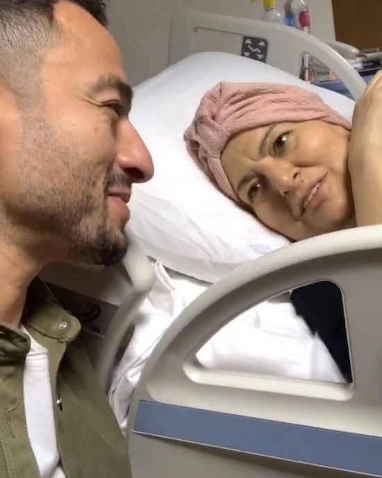 في بداية العام الجديد.. حمادة هلال يتذكر والدته الراحلة
