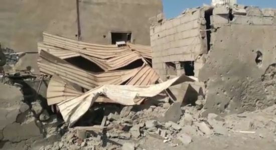 فيديو يوثّق أضرار القصف الحوثي لأحياء المنظر