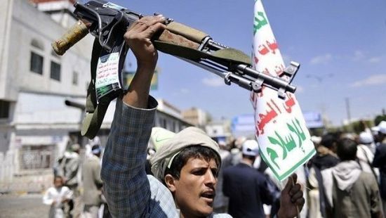 بالمخبرين.. مليشيا الحوثي تتجسس على نشطاء إب