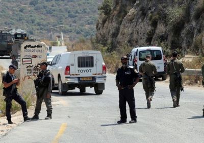  إسرائيل تعتقل 15 فلسطينيًا بزعم إصابة مستوطنة قرب رام الله