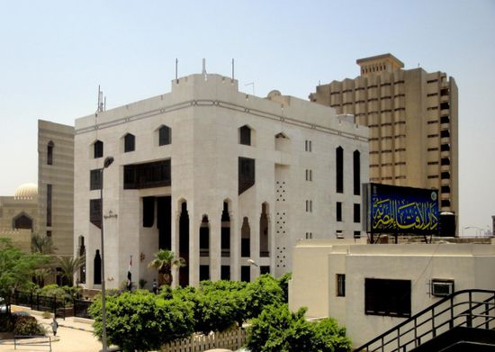  دار الإفتاء المصرية تُحرم احتكار لقاحات كورونا