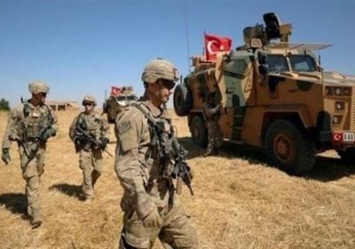 المرصد السوري: تركيا تستهدف إنشاء قاعدة عسكرية بعين عيسى