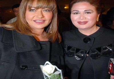 إلهام شاهين تهنئ ليلى علوي بعيد ميلادها