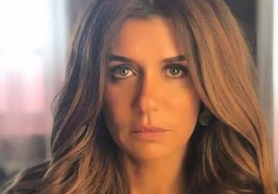 غادة عادل تحتفل بعيد ميلادها بصحبة ابنتها (صورة)