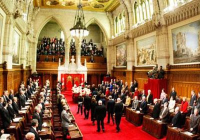 نائبة كندية تتنحى عن منصبها بسبب خرقها حظر السفر