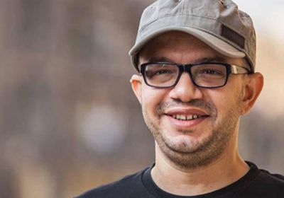 عمر طاهر يحتفل بمرور 14 عامًا على أغنية "حبيبي الأولاني"