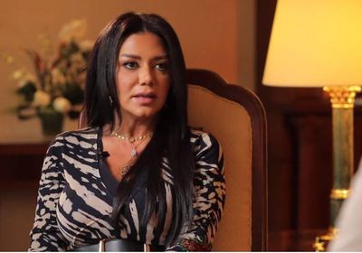 رانيا يوسف :لو كنت مكان دينا الشربيني مقبلش الجواز العرفي من عمرو دياب حتى لو بحبه