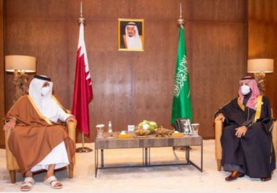  ولي العهد السعودي يلتقي يأمير قطر قبل مغادرة المملكة 