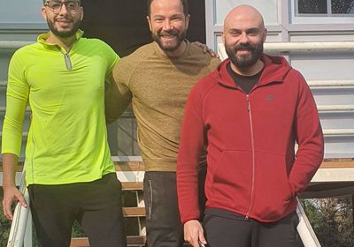 تامر شلتوت بصحبة أحمد صلاح حسني في كواليس مسلسل "الدايرة" (صور)