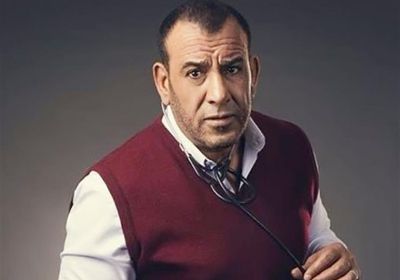 محمد لطفي ينشر فيديو جديد من كواليس فيلم "المصارع"