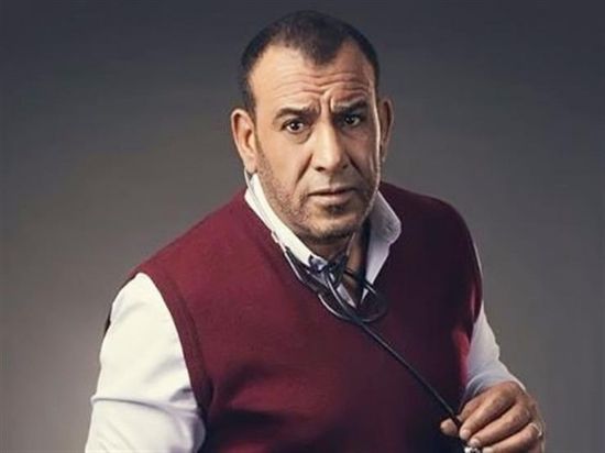 محمد لطفي ينشر فيديو جديد من كواليس فيلم "المصارع"