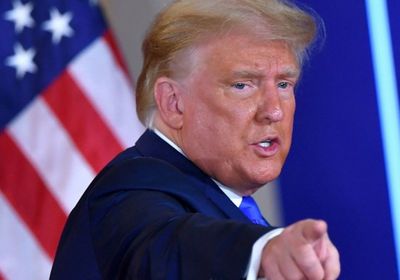 ترامب: "على بنس إعادة الأصوات إلى الولايات"