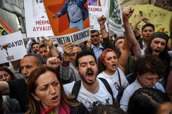  احتجاجات طلابية في عموم تركيا رفضًا لوصاية أردوغان على الجامعات