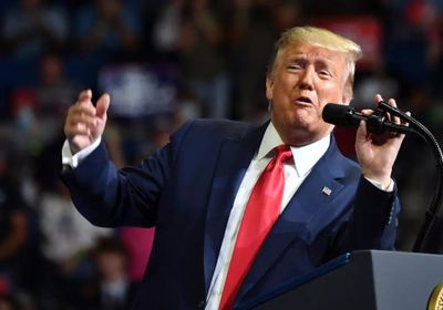 ترامب يدعو أنصاره للحفاظ على السلمية