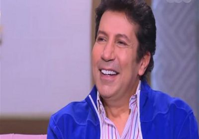 هاني رمزي يهنئ جمهوره بعيد الميلاد المجيد