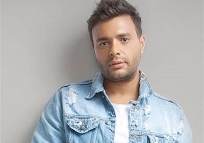 بعد أزمته مع عزيز الشافعي.. رامي صبري :تصريحاتي ملهاش علاقة بعمرو دياب