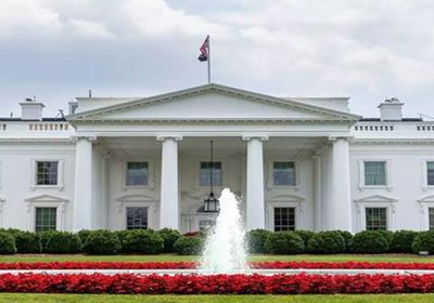 البيت الأبيض يقيل مستشارًا بالخارجية مختصًا بالشأن الإيراني