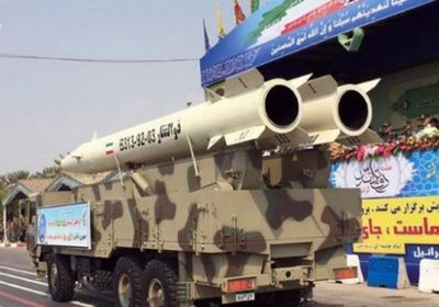  الحرس الثوري الإيراني يكشف عن قاعدة صواريخ تحت الأرض قرب سواحل الخليج (صورة)