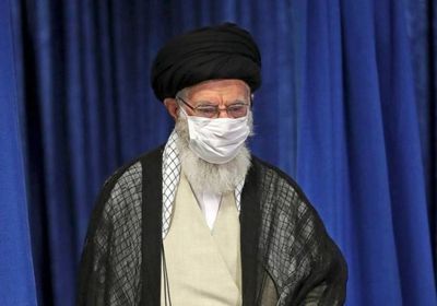خامنئي يحظر شراء أي لقاح تنتجه أمريكا وبريطانيا وفرنسا