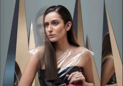 بالصور.. أمينة خليل بلوك غريب في أحدث جلسة تصوبر