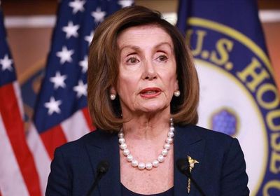 رئيسة مجلس النواب الأمريكي: الكونغرس سيتحرك في حال لم يتنح ترامب طوعًا