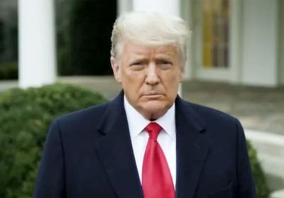 ترامب يعلّق على حظر تويتر لحسابه نهائيًا