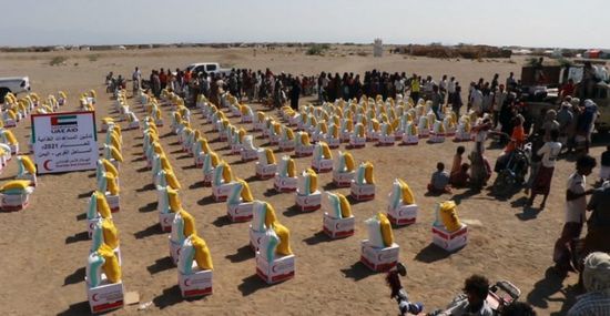 "الهلال الإماراتي" يطلق برنامجه الإغاثي في الحديدة