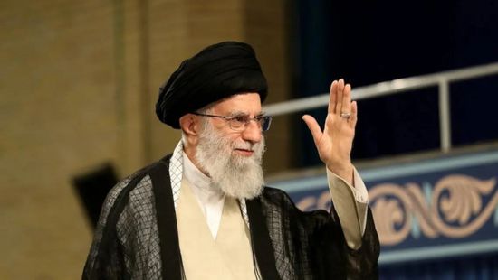 العفو الدولية: خامنئي يلعب بحياة الملايين من الإيرانيين برفضه اللقاح الأجنبي