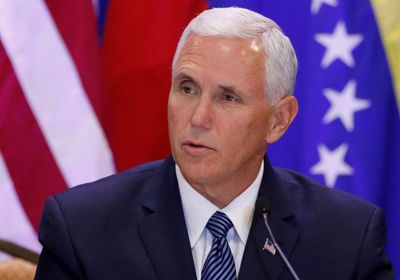 رويترز: مايك بنس سيحضر حفل تنصيب بايدن