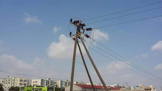 انطلاق أعمال صيانة بأحد خطوط كهرباء العاصمة (صور)