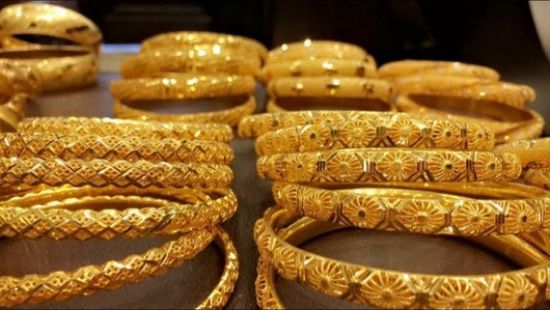 انخفاض حاد في أسعار الذهب بالأسواق اليمنية اليوم الإثنين 