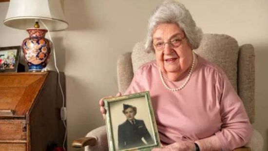 وفاة آخر امرأة بريطانية شاركت في الحرب العالمية الثانية