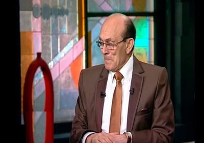 "صديقي ودفعتي وأول من قابلته بالمعهد".. محمد صبحي يبكي بعد وفاة هادي الجيار (فيديو)