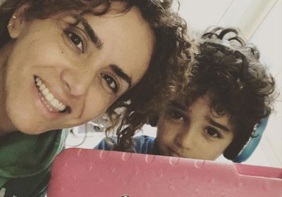 بفيديو كوميدي.. علا رشدي تشارك جمهورها كواليس التعليم الأونلاين لأولادها