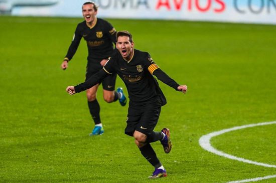 ميسي على رأس قائمة برشلونة لنصف نهائي كأس السوبر الإسباني أمام سوسيداد