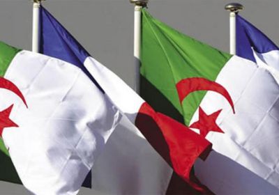 رئيس الوزراء الجزائري يجري اتصالاً هاتفيًا بنظيره الفرنسي