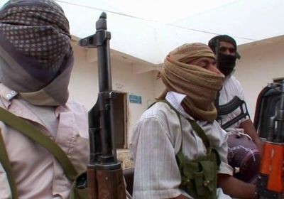 عكاظ: مليشيا الحوثي والإخوان وجهان لعملة واحدة