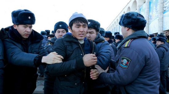 بريطانيا تنتقد معاملة الصين لـ الأويجور