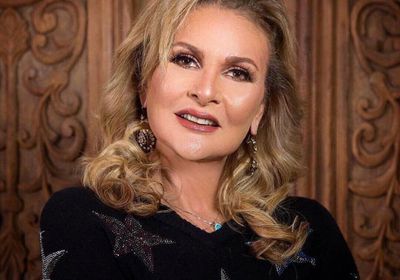 رغم تعافيها من فيروس كورونا.. يسرا تلتزم ببروتوكول العلاج